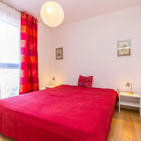 Mit Meerblick, Terrasse, Klima, Wlan, Parkplatz Und Nur Knapp 900 Meter Vom Kristallklaren Meer Entfernt Apartmán Ližnjan
